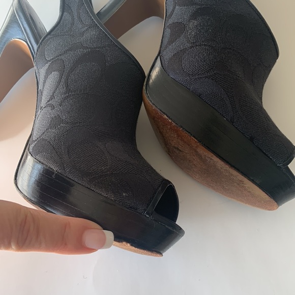 COACH Black Signature Logo Canvas Slingback Pumps: SIZE 8 - Picture 10 of 15